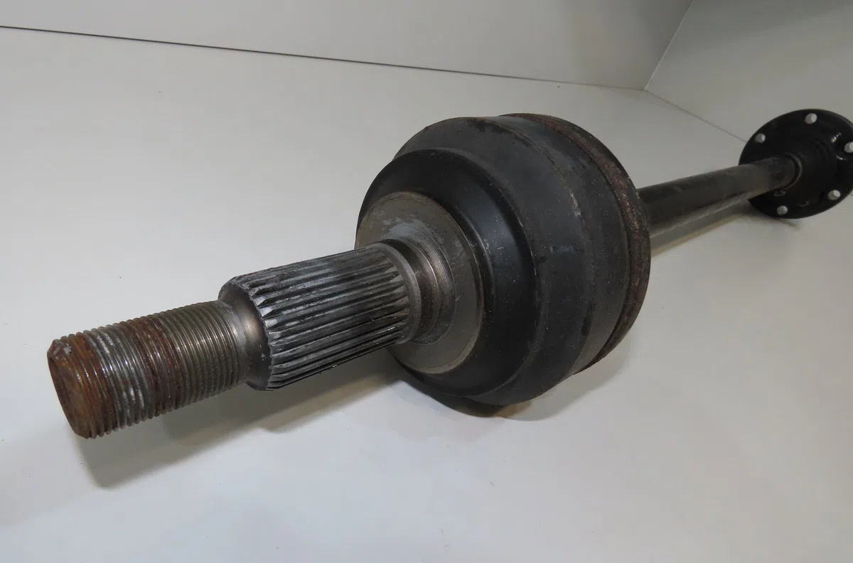 Transmission arrière gauche Porsche CAYENNE (9PA) Turbo 4.5 (2002-2007) occasion