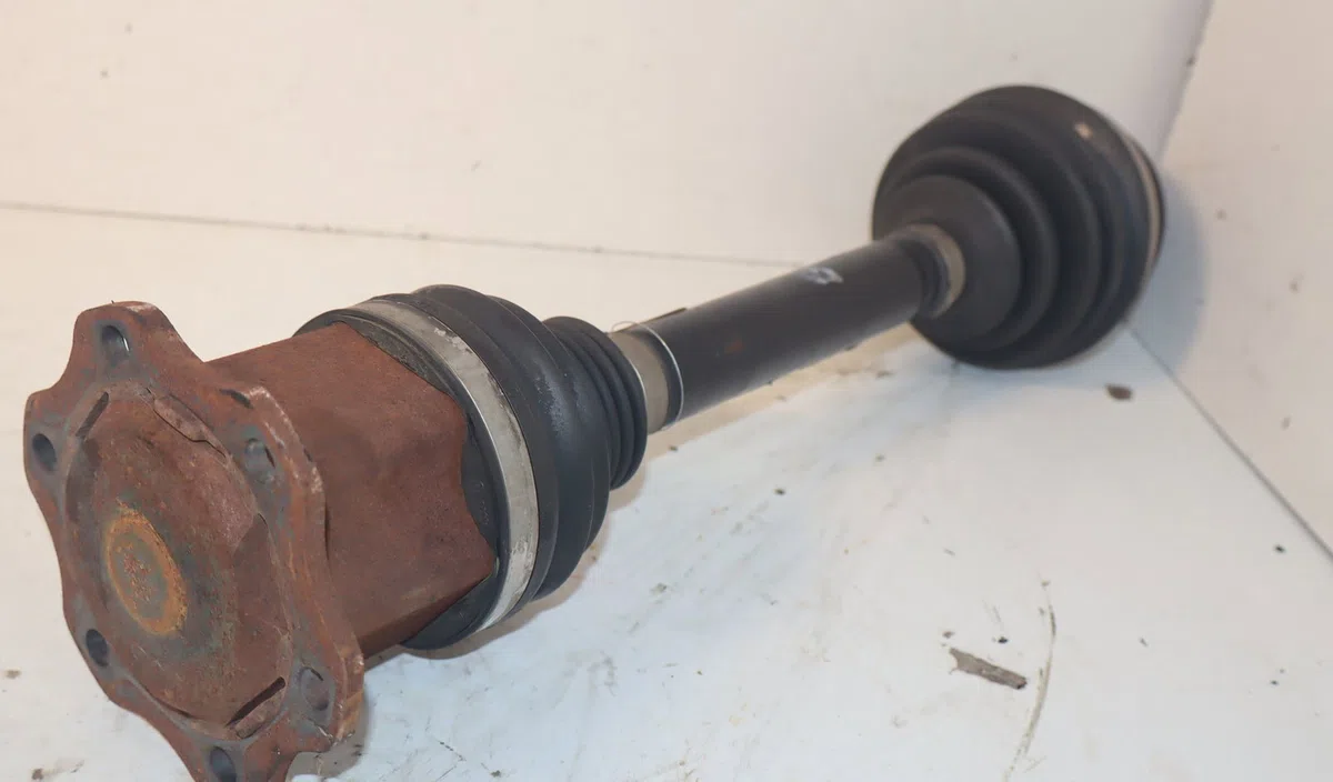 Transmission avant droite Audi A4 B8 Avant (8K5) 3.0 tdi quattro (2011-2015) occasion