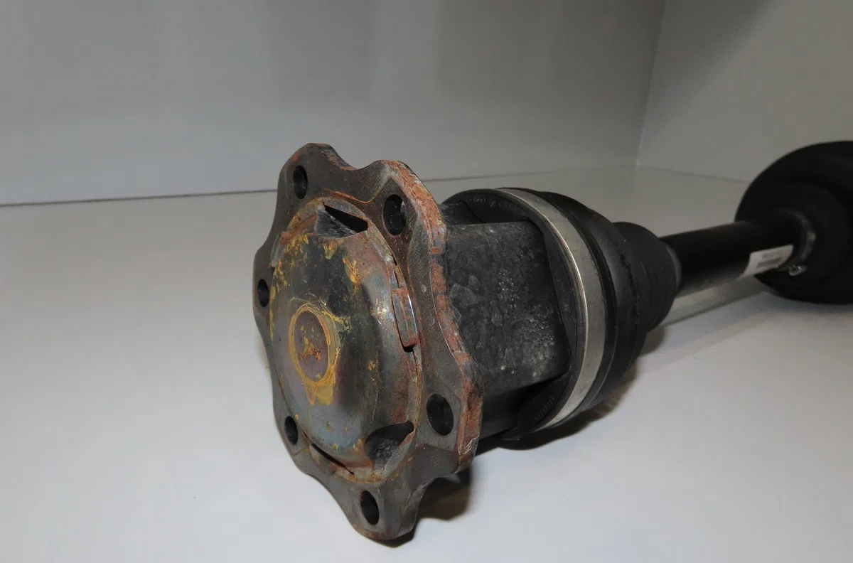 Transmission avant droite Audi A4 B9 (8W2, 8WC) 2.0 tdi (2015) occasion