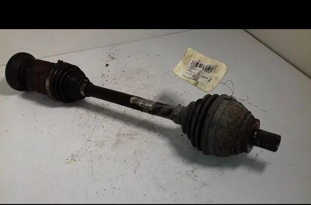 Transmission avant droite Audi Q3 (8UB, 8UG) 2.0 tdi quattro (2011-2018) occasion
