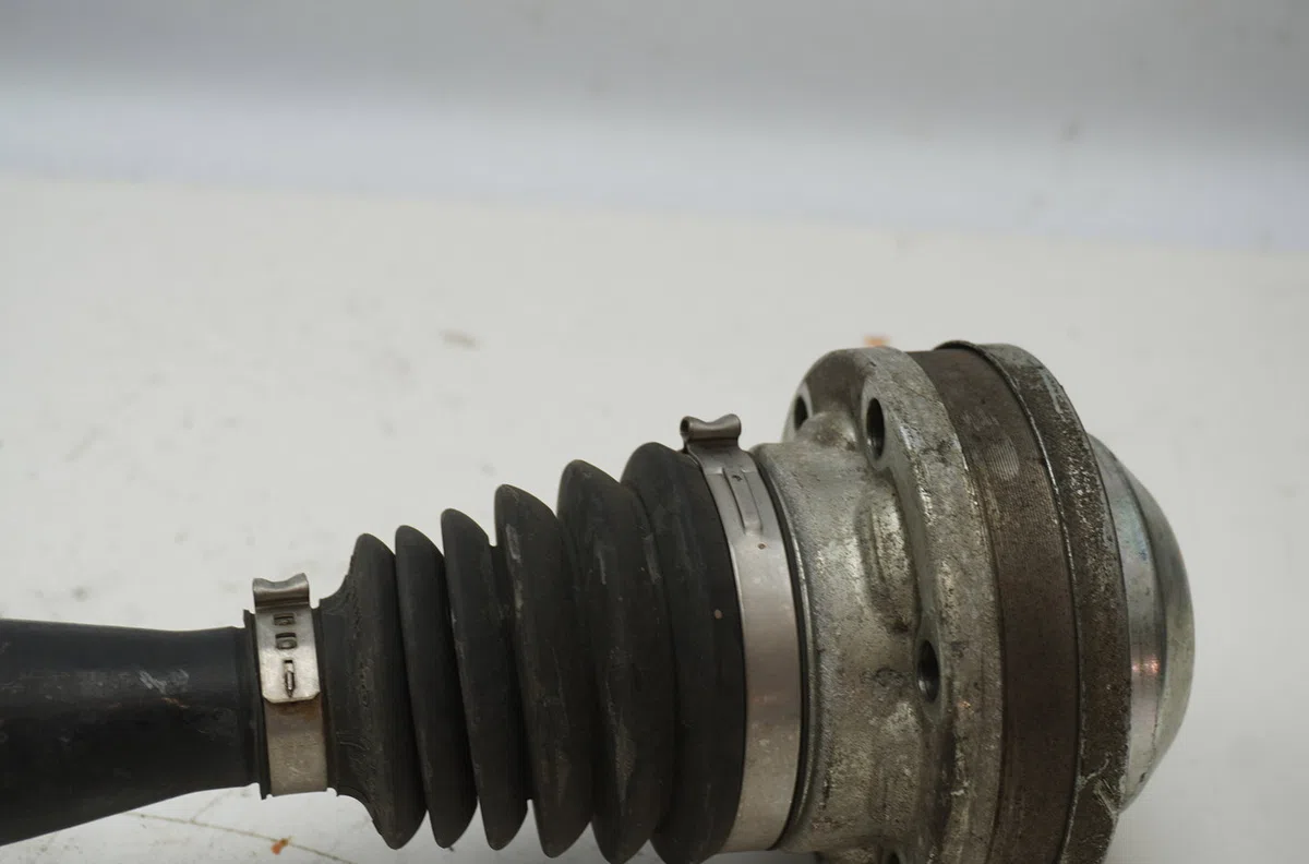 Transmission avant droite Audi TT Roadster (8J9) 2.0 tfsi (2010-2014) occasion