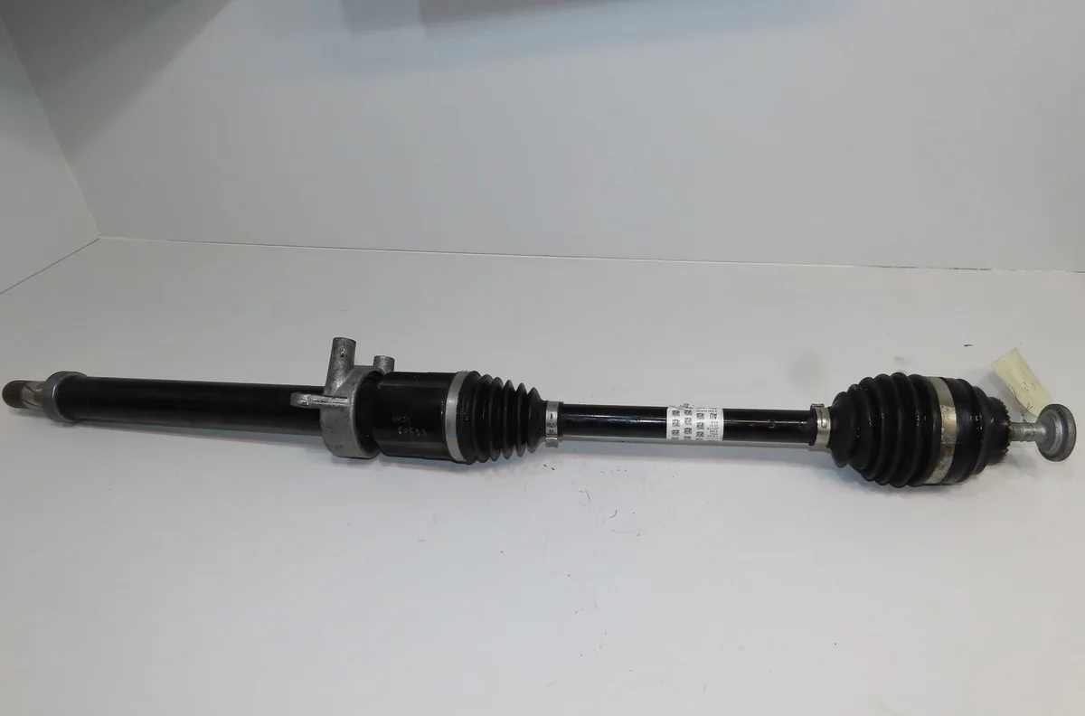 Transmission avant droite Bmw 1 (F40) 116 d (2019) occasion