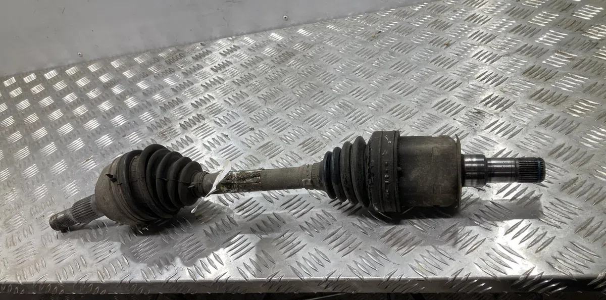 Transmission avant droite CADILLAC SRX 1 occasion