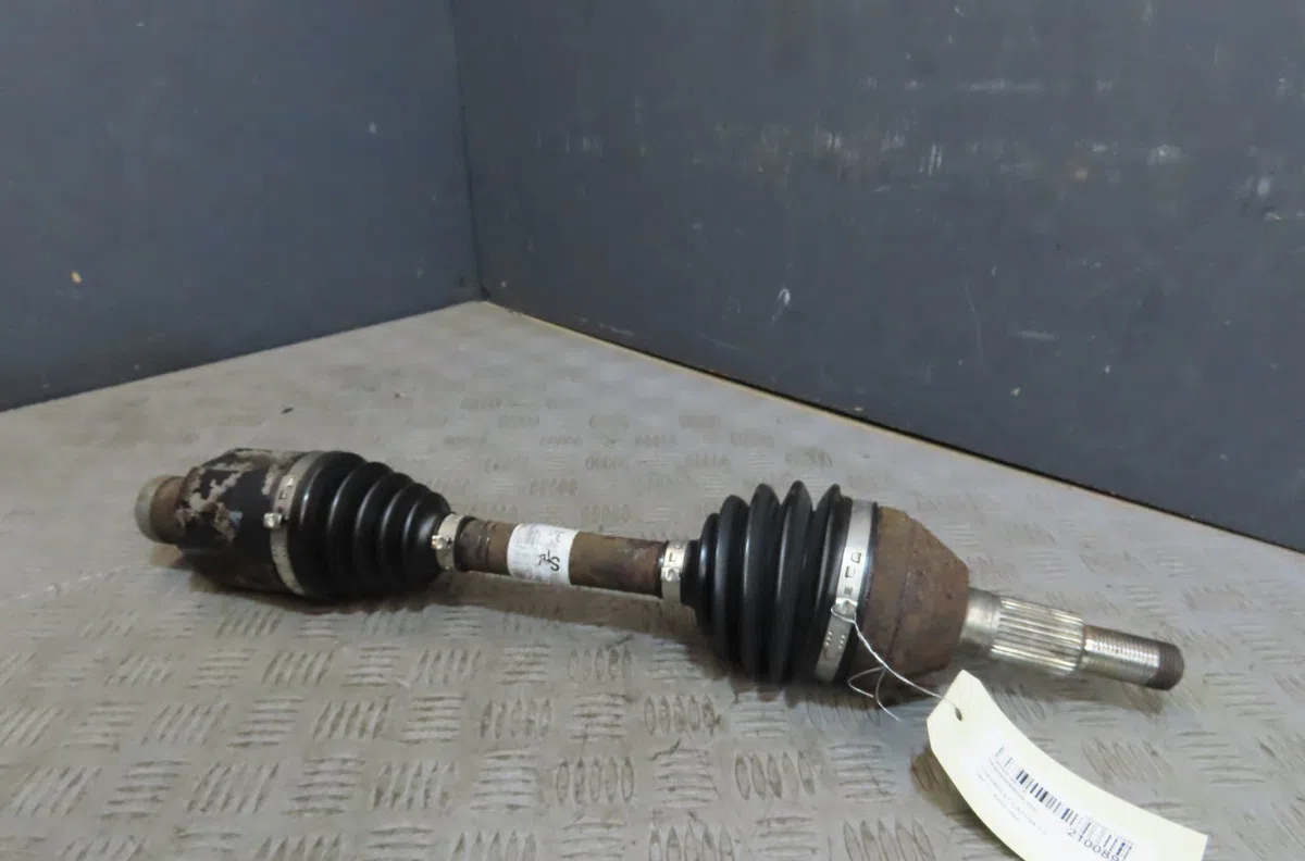 Transmission avant droite Chevrolet CAPTIVA (C100, C140) 2.0 d 4wd (2006-2009) occasion