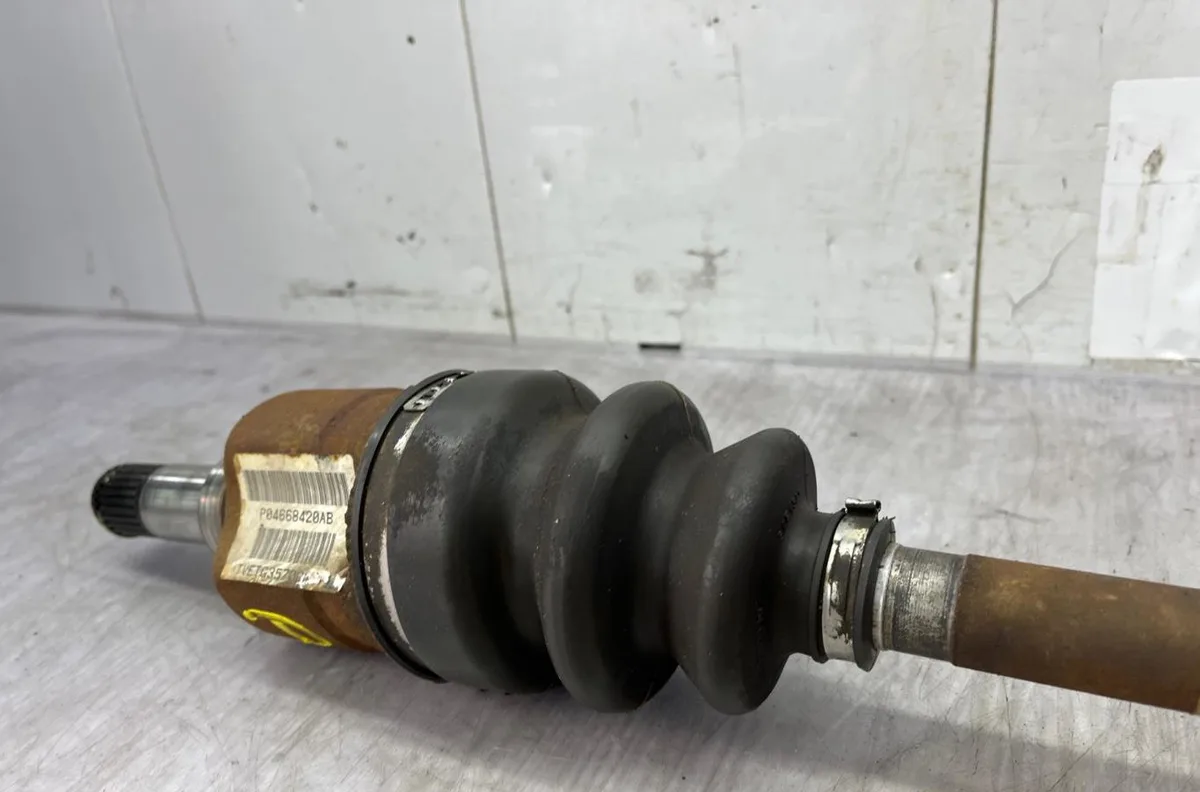 Transmission avant droite CHRYSLER PT CRUISER PHASE 1 BREAK occasion