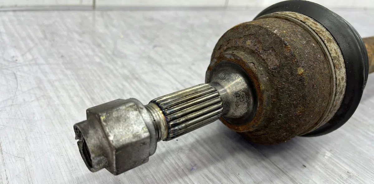 Transmission avant droite CITROEN C3 PLURIEL PHASE 1 CABRIOLET occasion