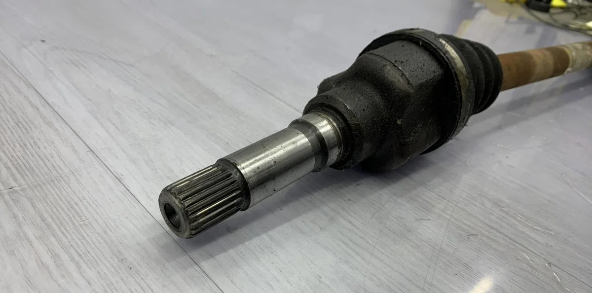 Transmission avant droite CITROEN C3 PLURIEL PHASE 1 CABRIOLET occasion