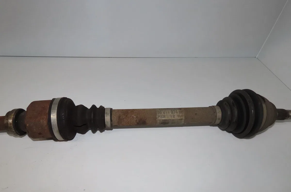Transmission avant droite Citroen C4 II (NC_) 1.6 hdi 110 (2009) 5 portes occasion