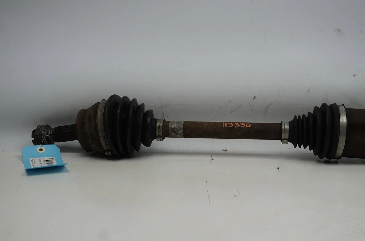 Transmission avant droite Fiat 500L (351_, 352_) 1.6 d multijet (199lye1b) (2013) occasion
