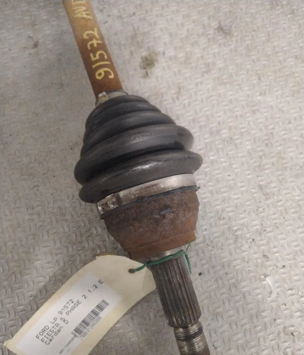 Transmission avant droite Ford FIESTA V (JH_, JD_) 1.25 16v (2002-2008) occasion