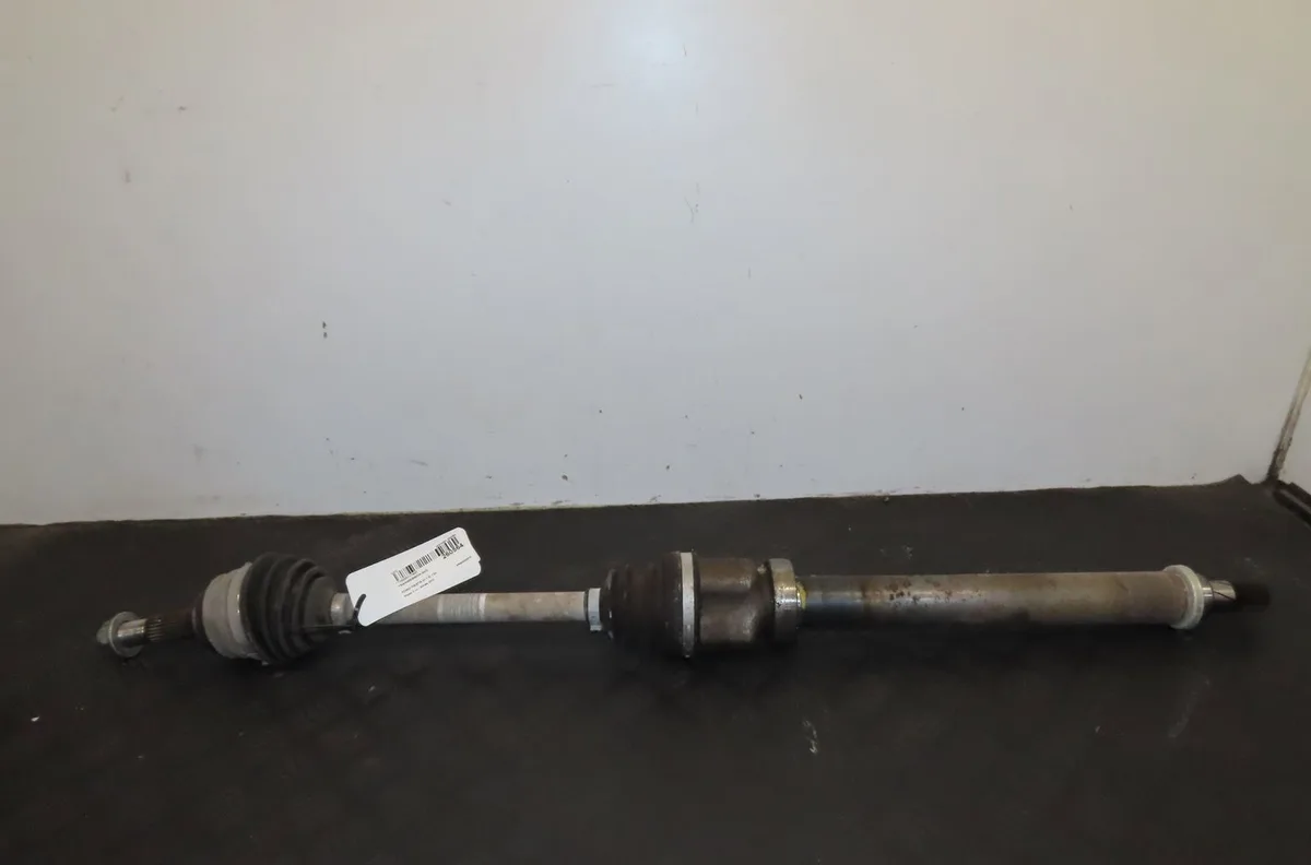 Transmission avant droite Ford FIESTA VI (CB1, CCN) 1.0 ecoboost (2013) occasion