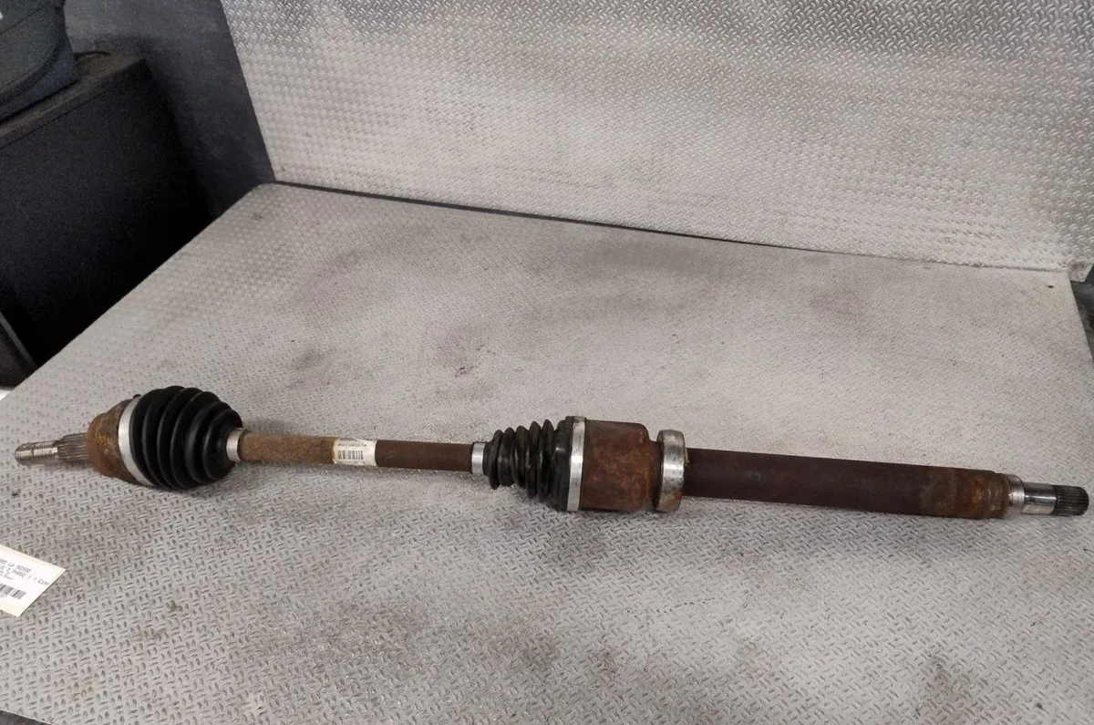 Transmission avant droite Ford FOCUS III 1.0 ecoboost (2012-2017) occasion