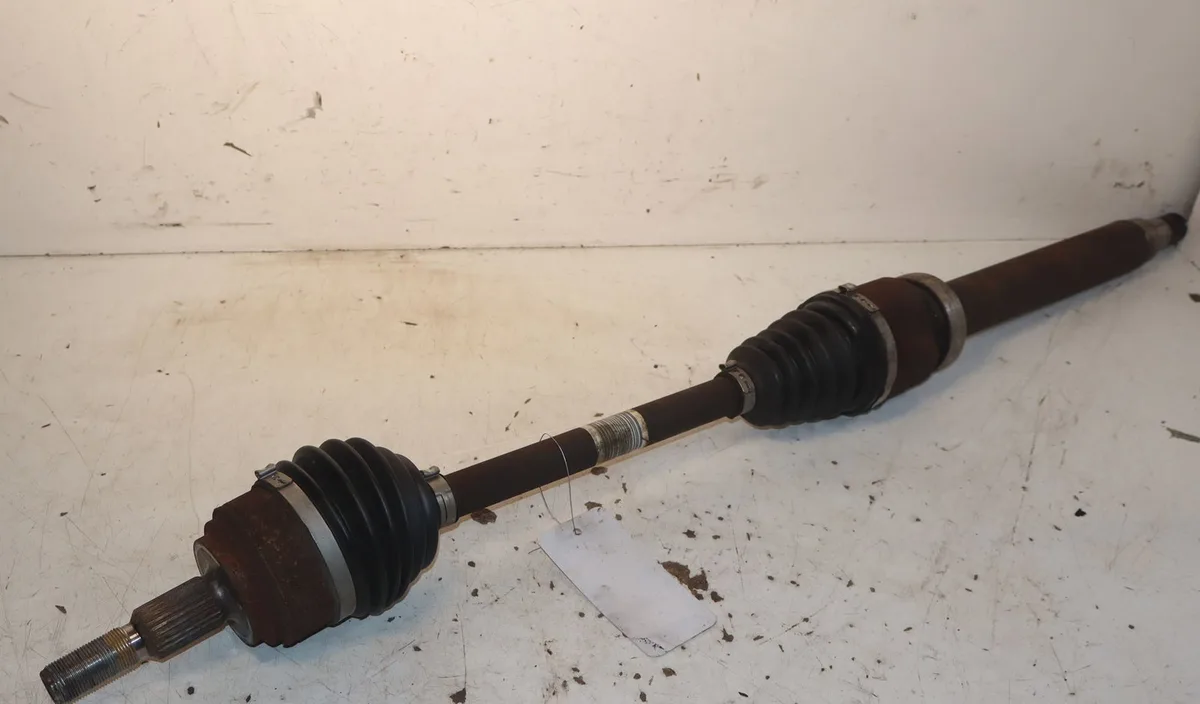 Transmission avant droite Ford FOCUS IV (HN) 1.0 ecoboost (2018) occasion