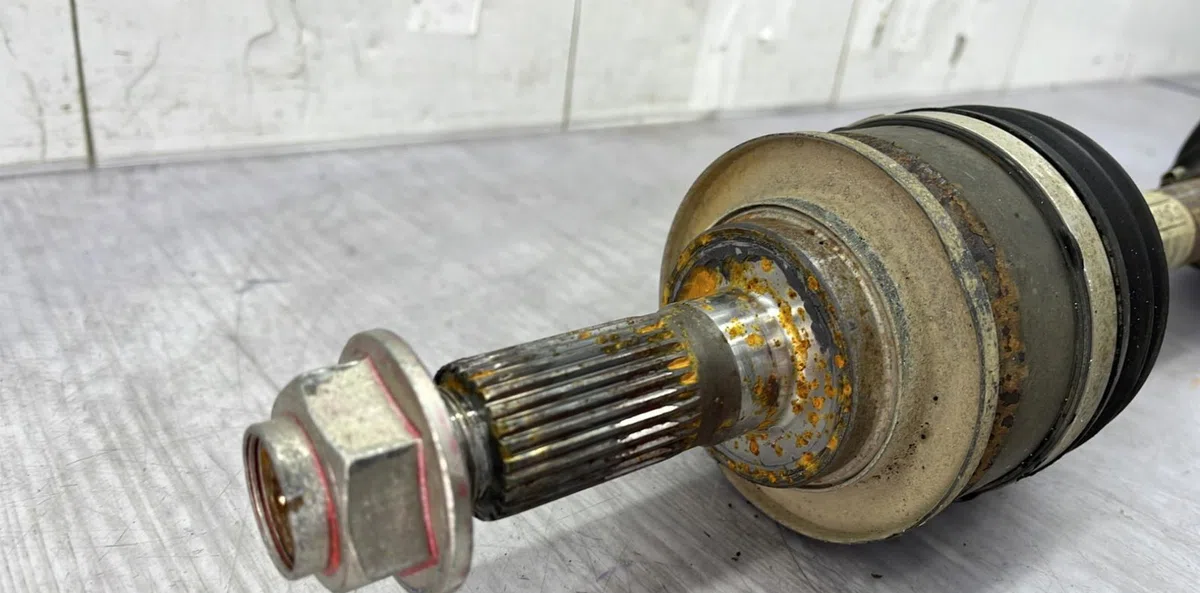 Transmission avant droite FORD RANGER 4 PHASE 1 occasion