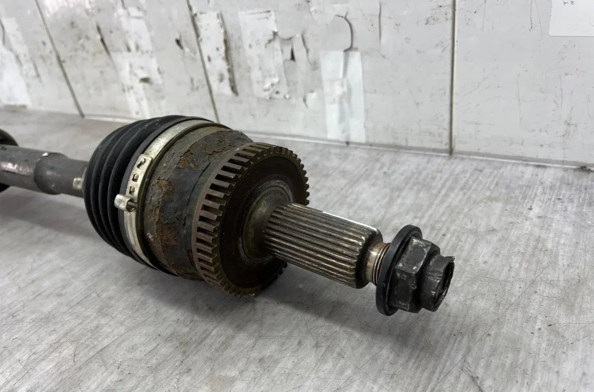 Transmission avant droite HYUNDAI I 40 PHASE 2 occasion