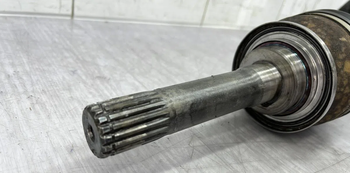 Transmission avant droite ISUZU D-MAX 1 PHASE 2 occasion