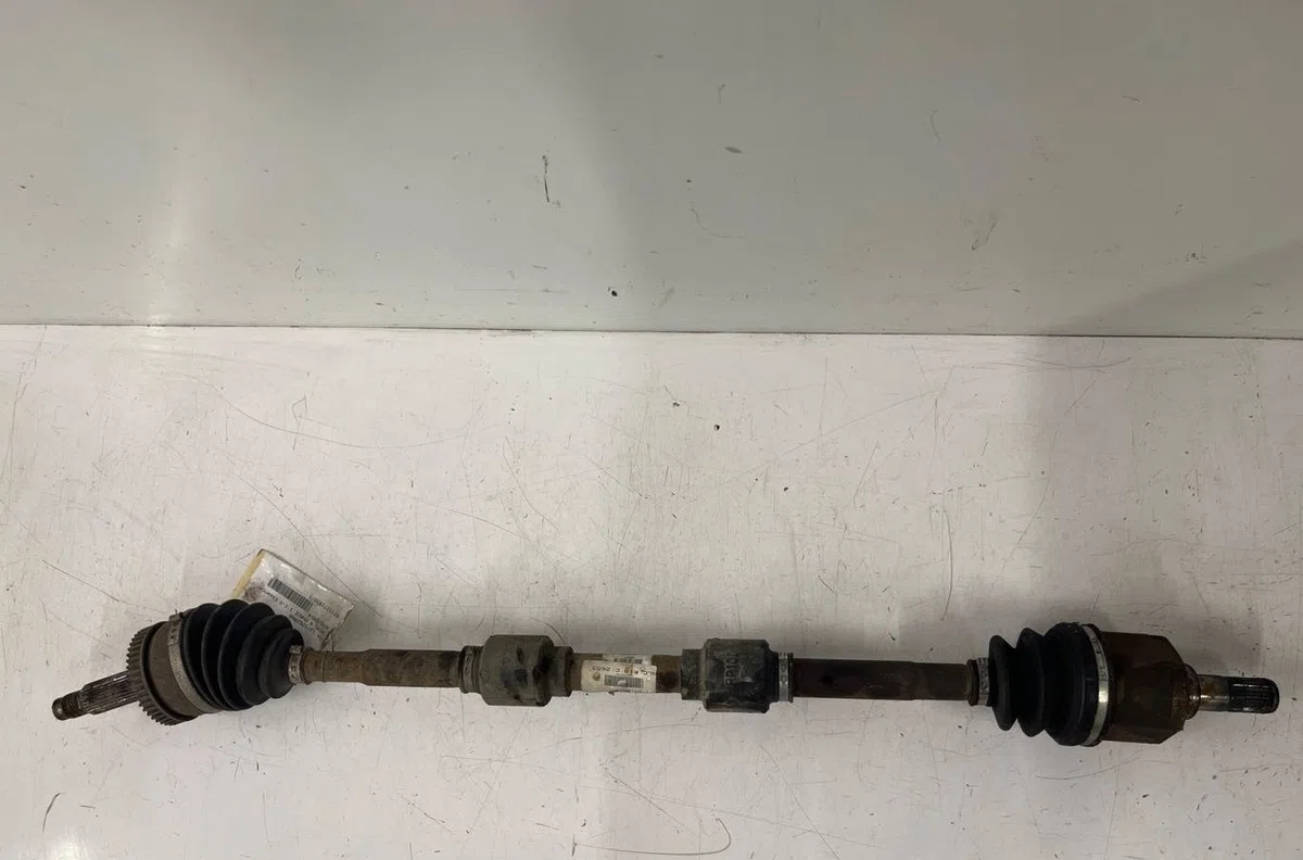 Transmission avant droite Kia CARENS IV 1.6 gdi (2013) occasion