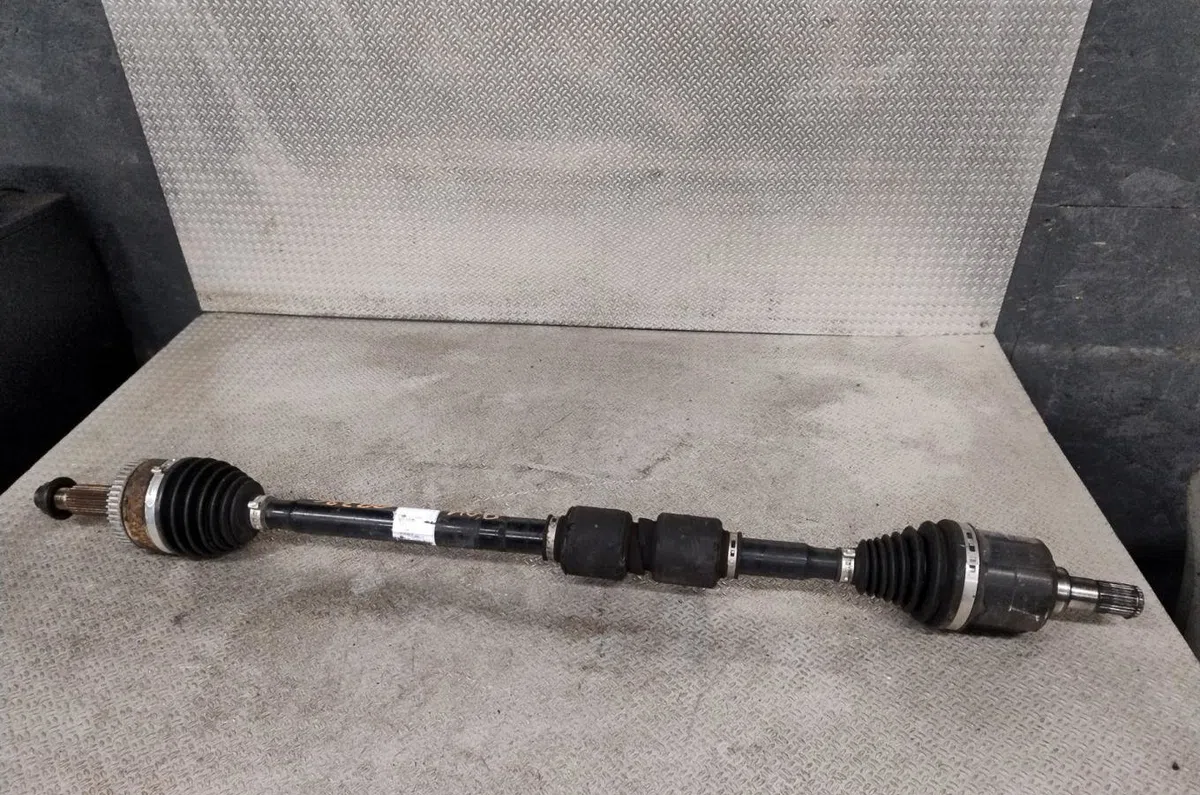 Transmission avant droite Kia SPORTAGE III (SL) 1.7 crdi (2010) occasion