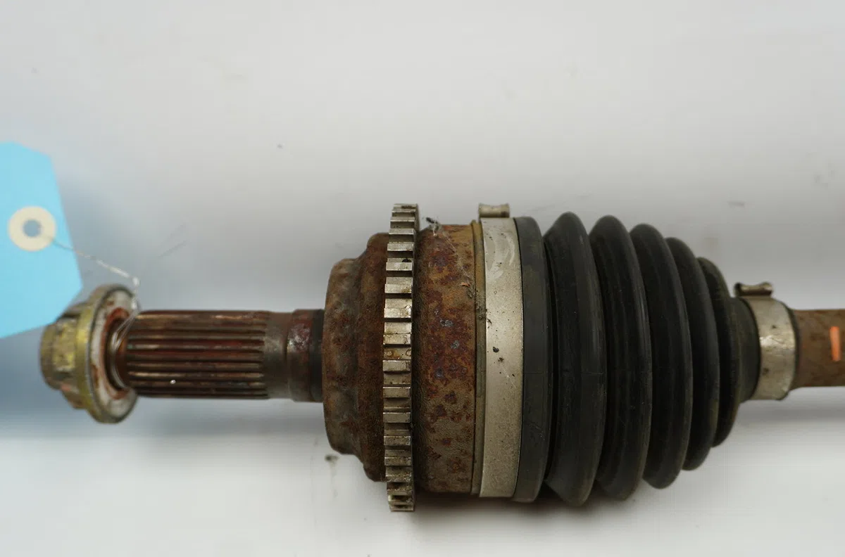 Transmission avant droite Mazda 6 Hatchback (GG) 2.0 (gges) (2002-2007) occasion