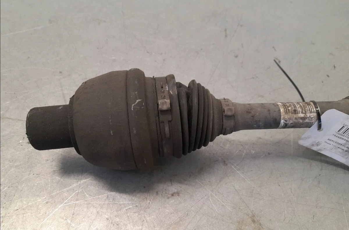 Transmission avant droite Mercedes-benz CLASSE A (W176) A 180 cdi (176.000) (2012-2014) occasion