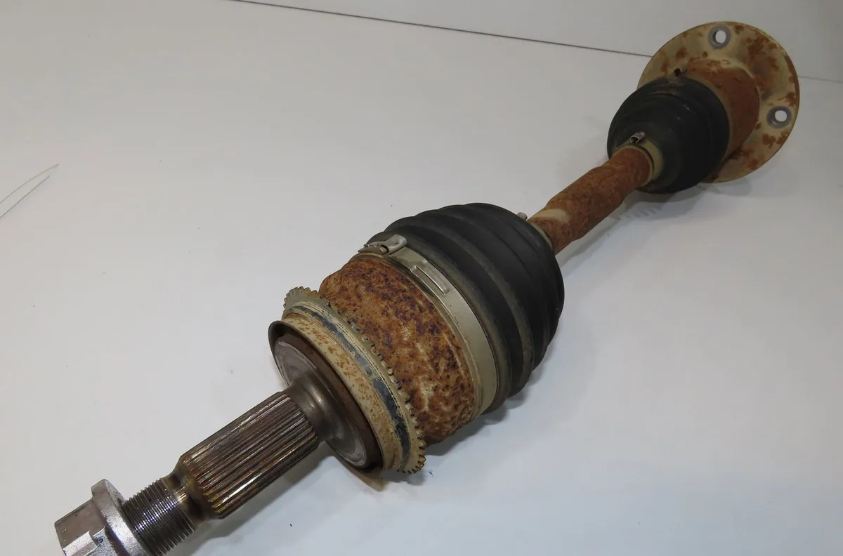 Transmission avant droite Mitsubishi PAJERO IV (V8_W, V9_W) 3.2 di-d (v88w, v98w) (2007) occasion