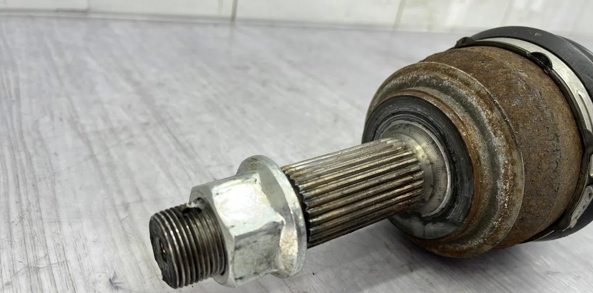Transmission avant droite NISSAN QASHQAI 2 PHASE 1 occasion