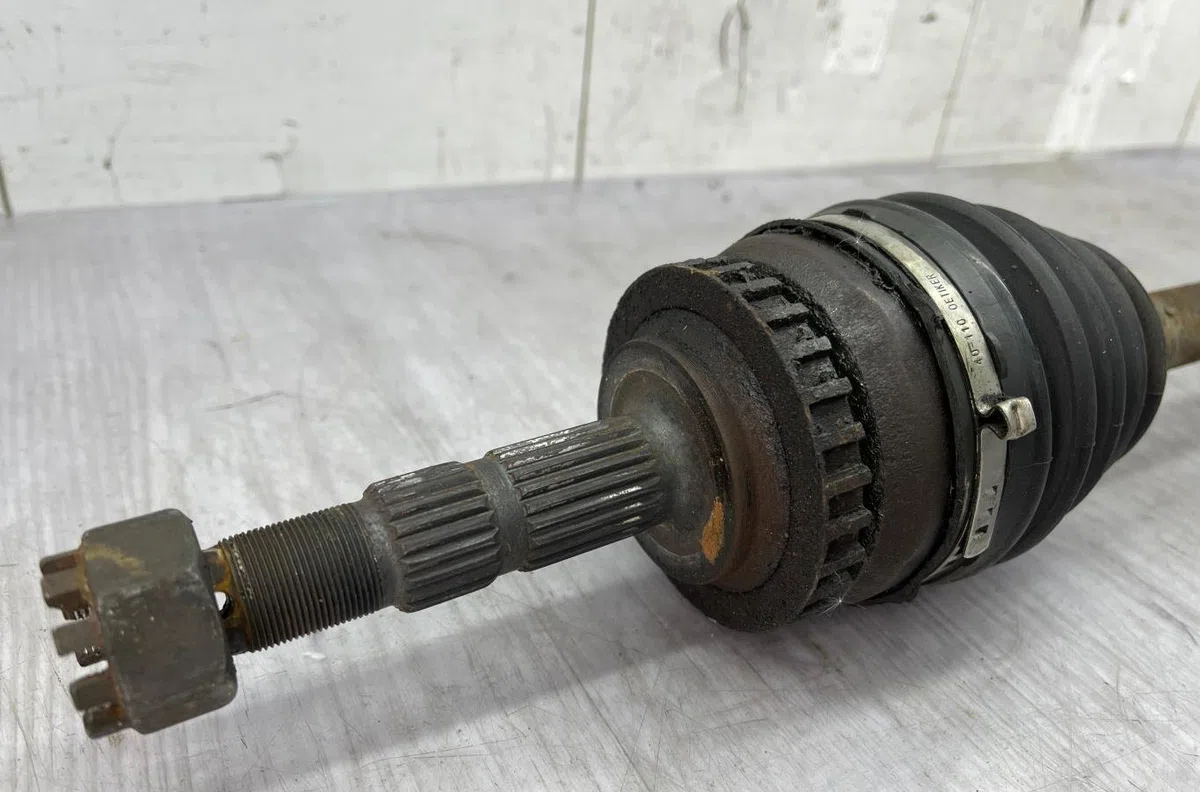 Transmission avant droite OPEL CORSA C PHASE 2 occasion
