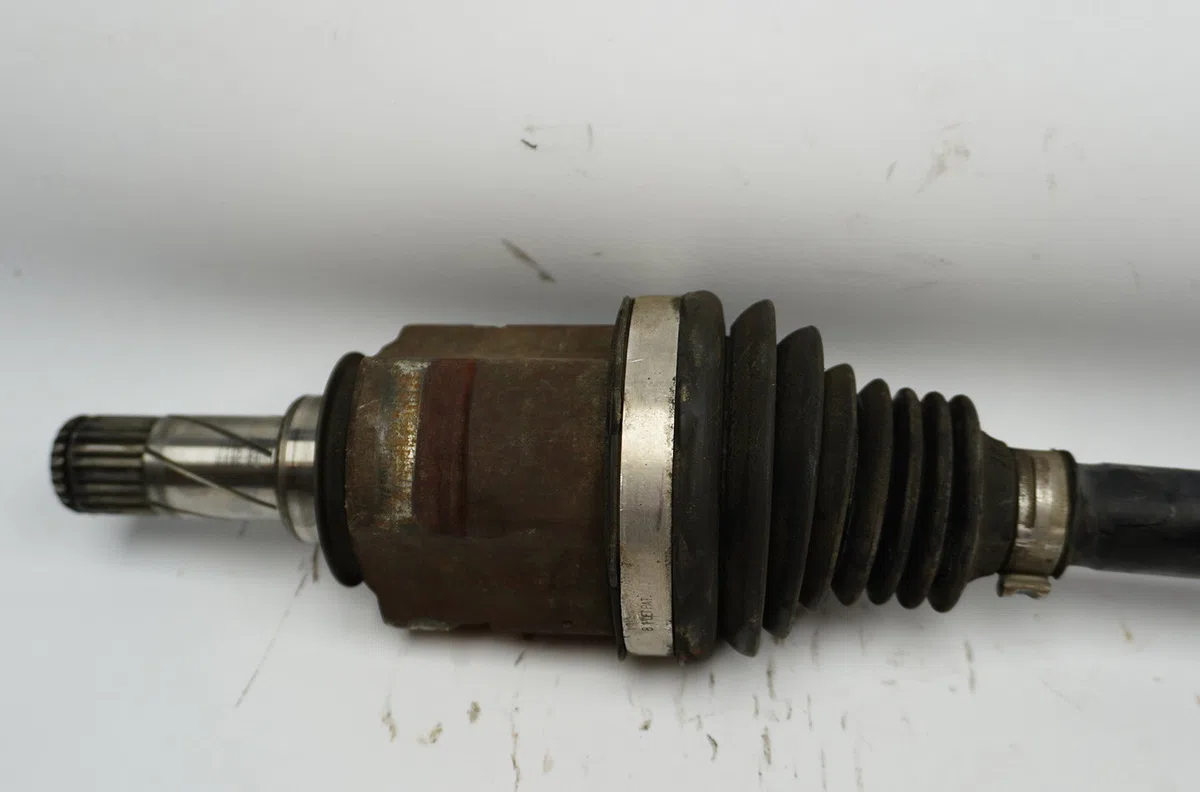 Transmission avant droite Opel CORSA D (S07) 1.3 cdti (l08, l68) (2006-2014) occasion