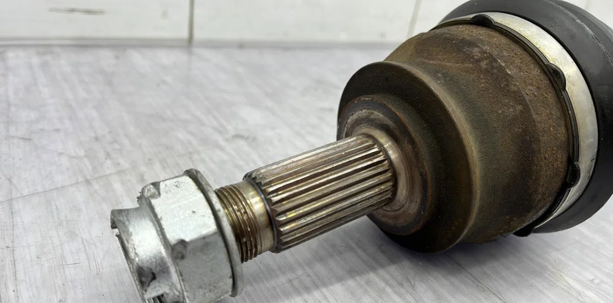 Transmission avant droite OPEL CORSA E occasion