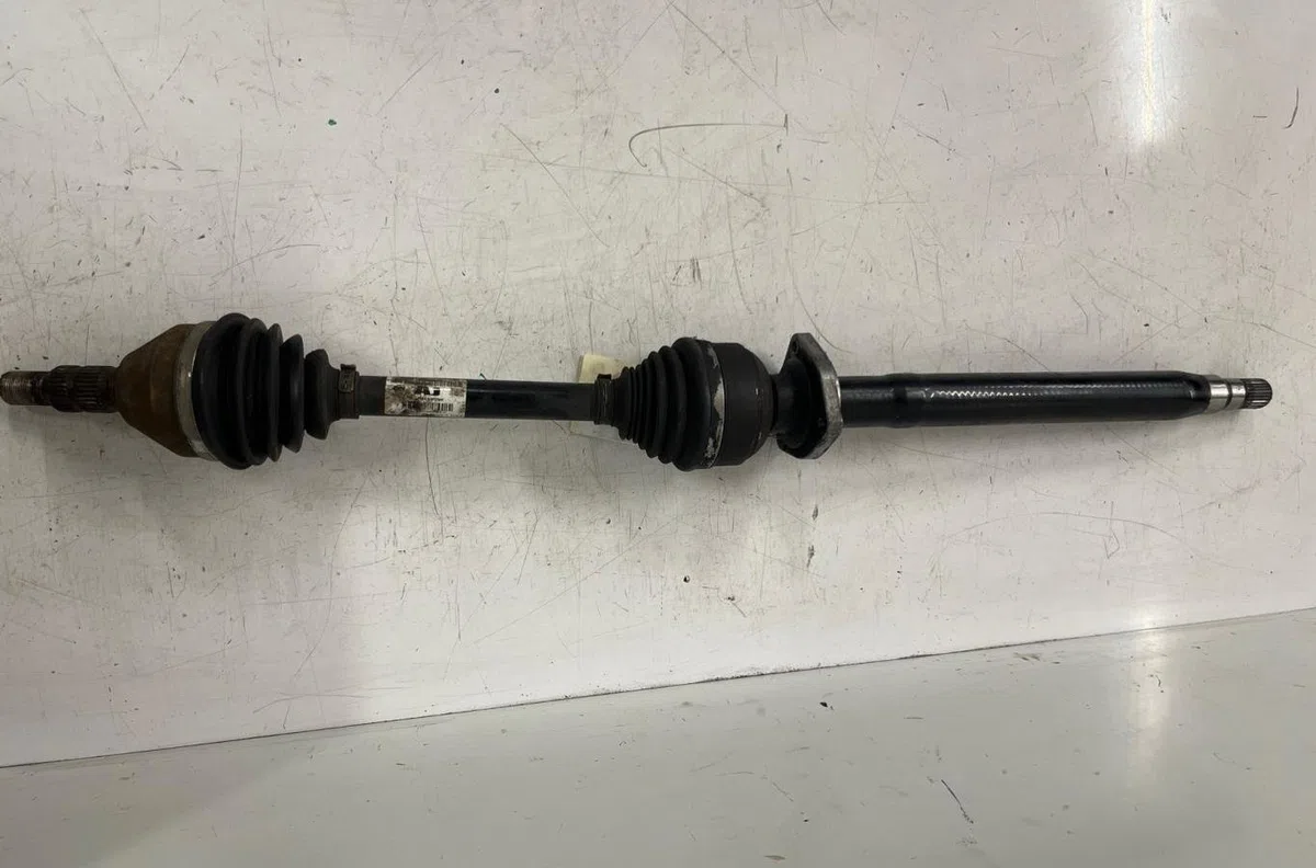 Transmission avant droite Opel INSIGNIA A A trois volumes (G09) 2.0 cdti (69) (2013-2017) occasion