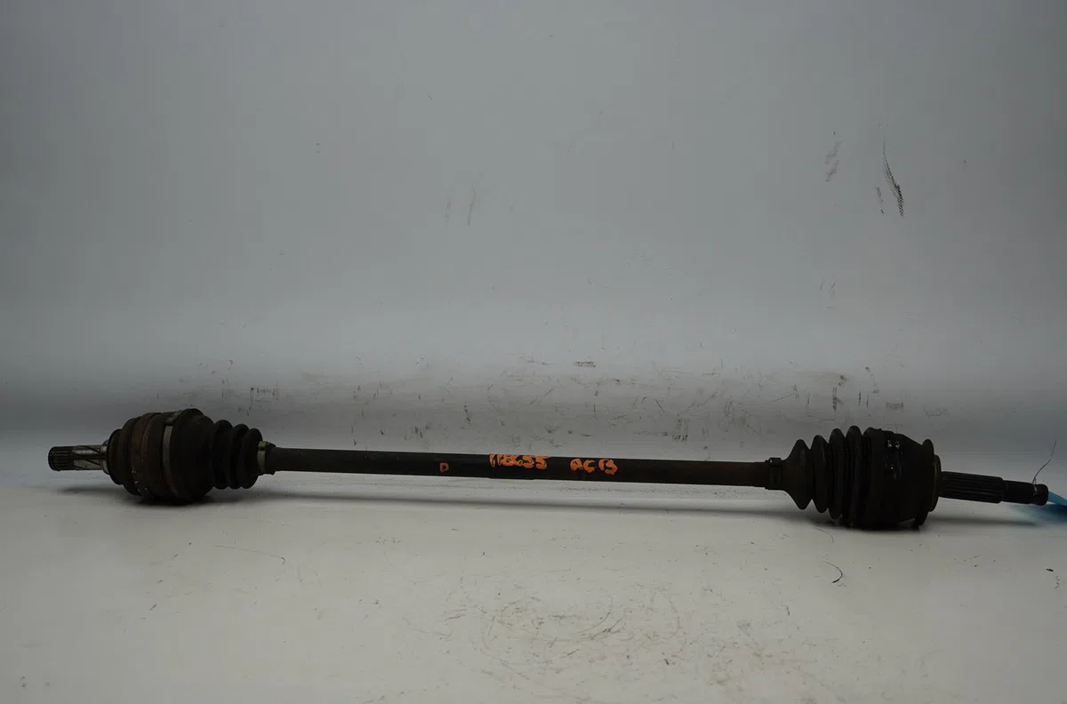 Transmission avant droite Opel TIGRA (S93) 1.4 16v (f07) (1994-2000) occasion