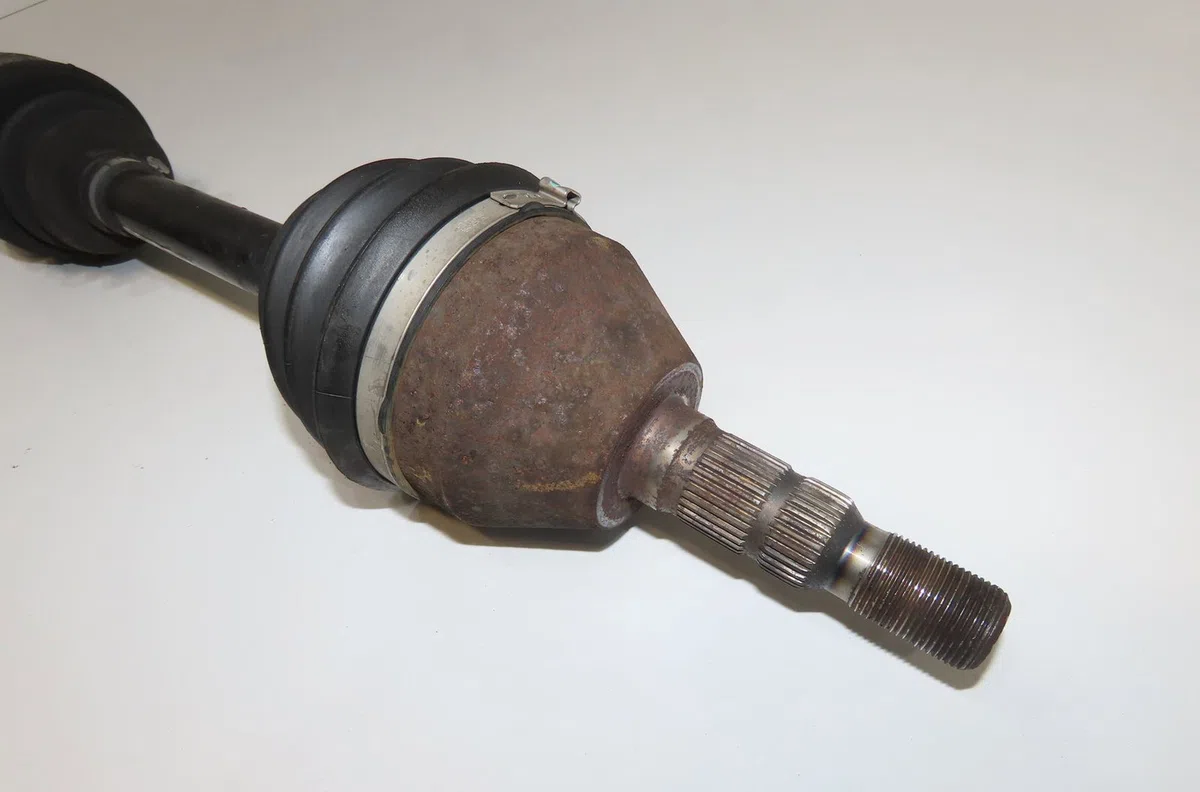 Transmission avant droite Opel ZAFIRA - ZAFIRA FAMILY B (A05) 1.7 cdti (m75) (2008-2015) occasion