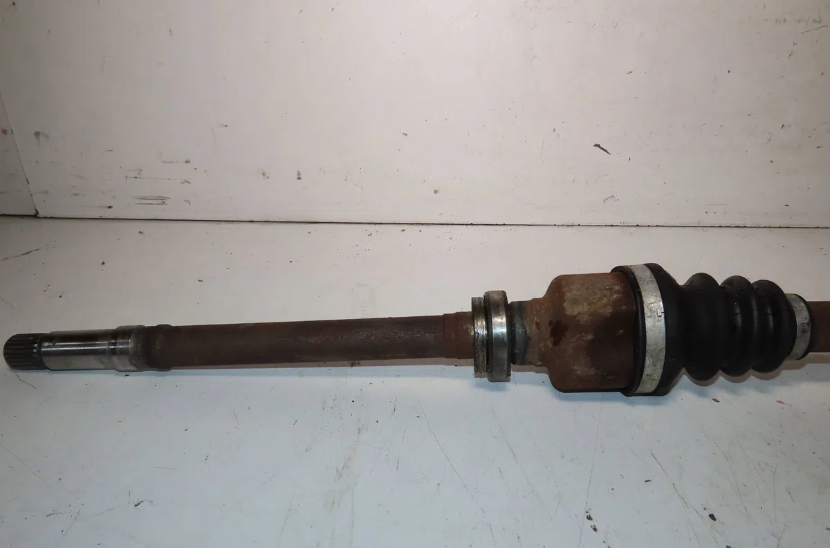 Transmission avant droite Peugeot 206 3-5 portes (2A-C) 1.4 16v (2003-2008) occasion