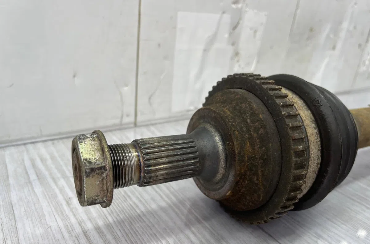 Transmission avant droite PEUGEOT 206 PHASE 2 BREAK occasion