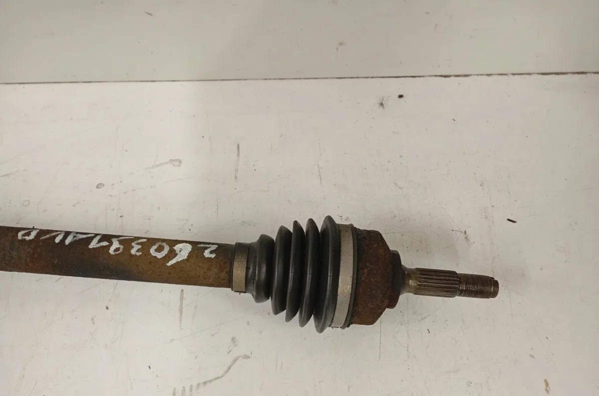Transmission avant droite Peugeot 207-207 (WA_, WC_) 1.4 16v (2006-2013) 3 portes occasion