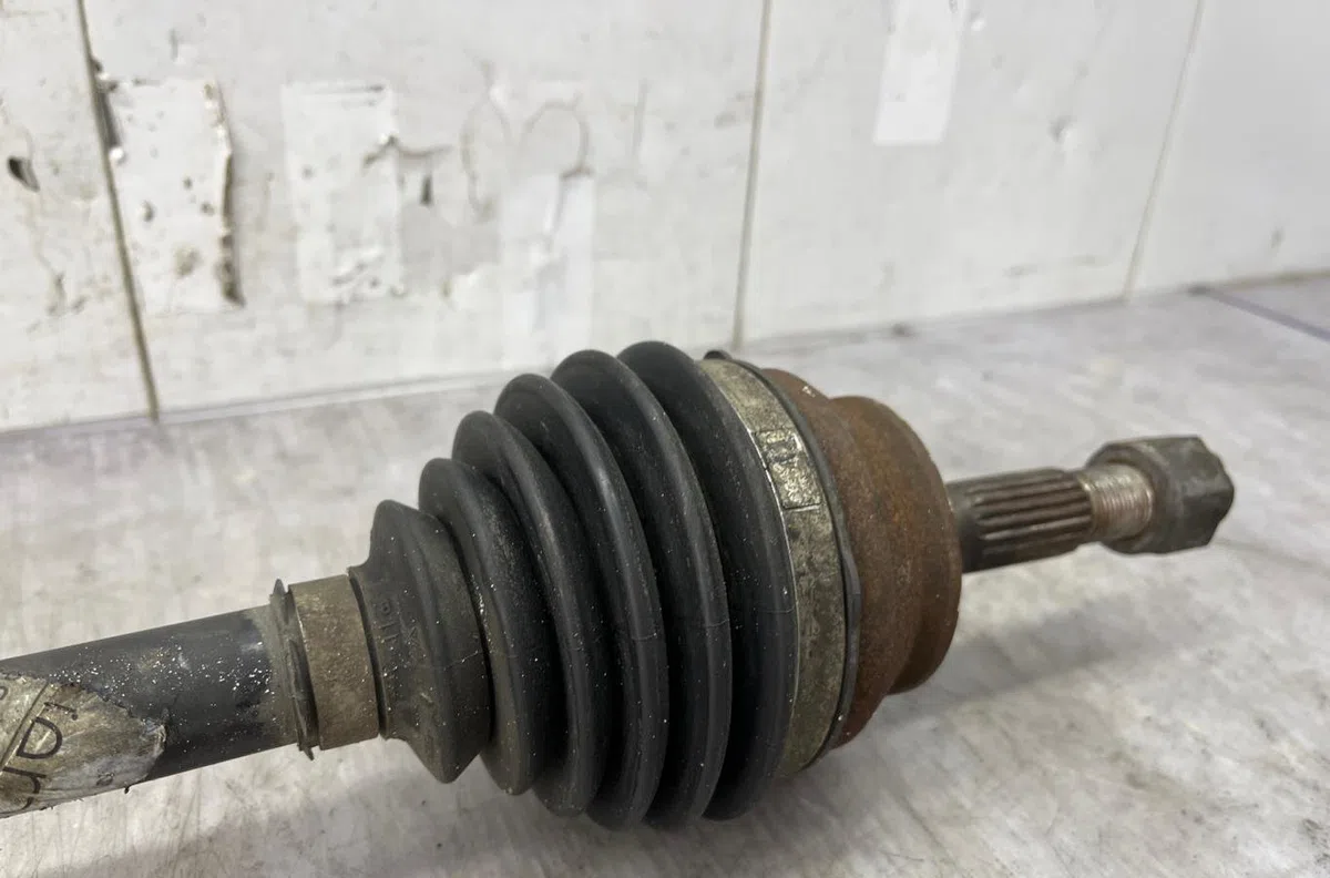Transmission avant droite PEUGEOT 208 1 PHASE 1 occasion