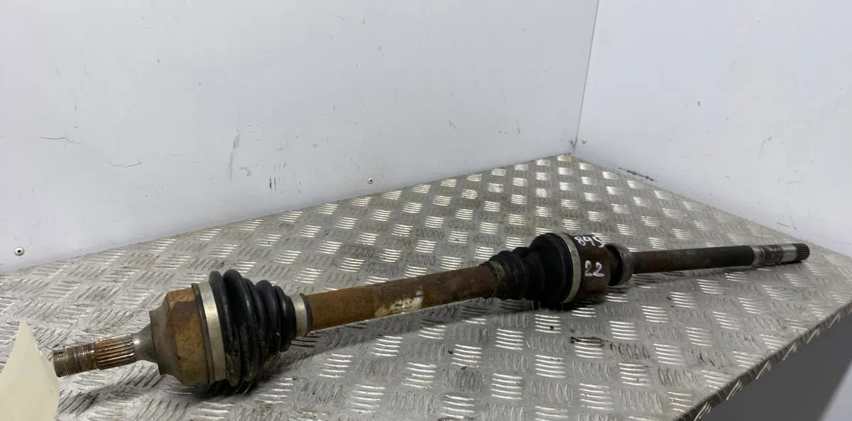 Transmission avant droite PEUGEOT 308 1 SW PHASE 1 BREAK occasion