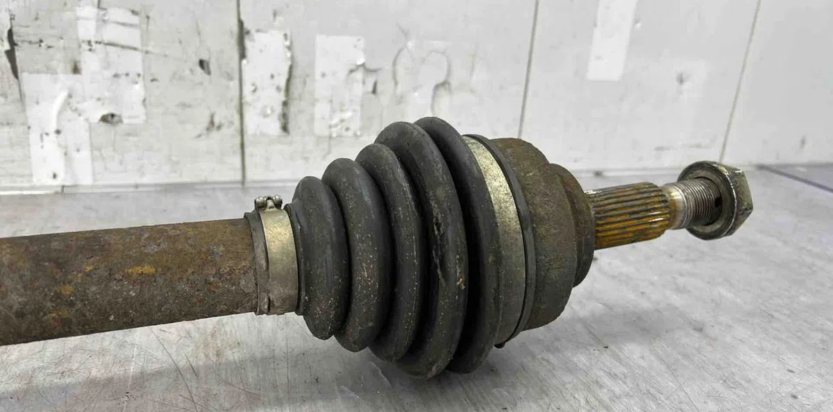 Transmission avant droite PEUGEOT 407 PHASE 1 occasion