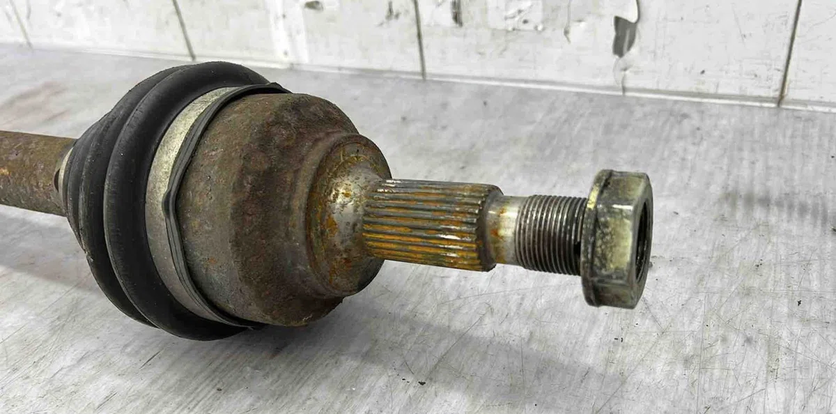 Transmission avant droite PEUGEOT 407 PHASE 1 occasion
