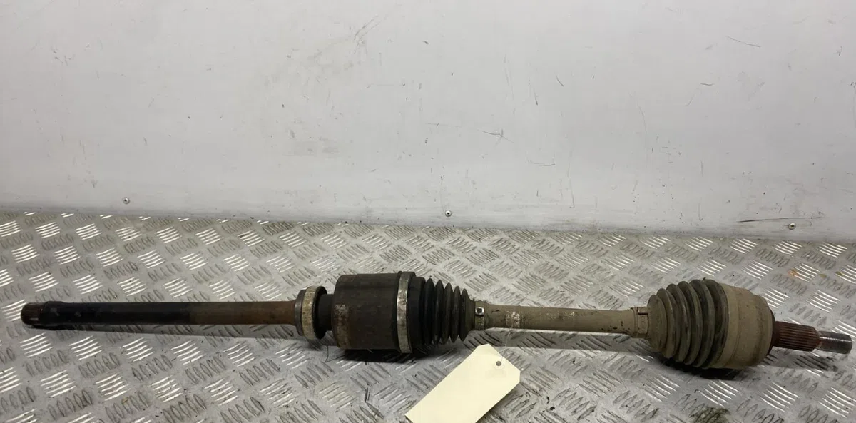 Transmission avant droite PEUGEOT 5008 2 PHASE 1 occasion