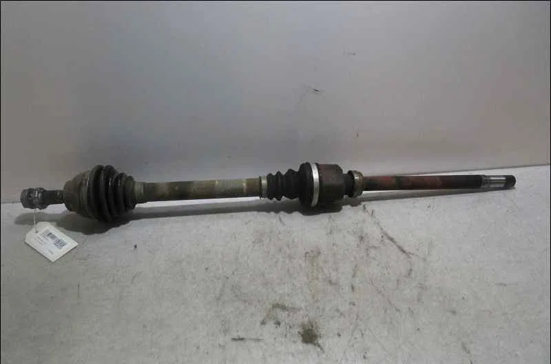 Transmission avant droite PEUGEOT 5008 I occasion
