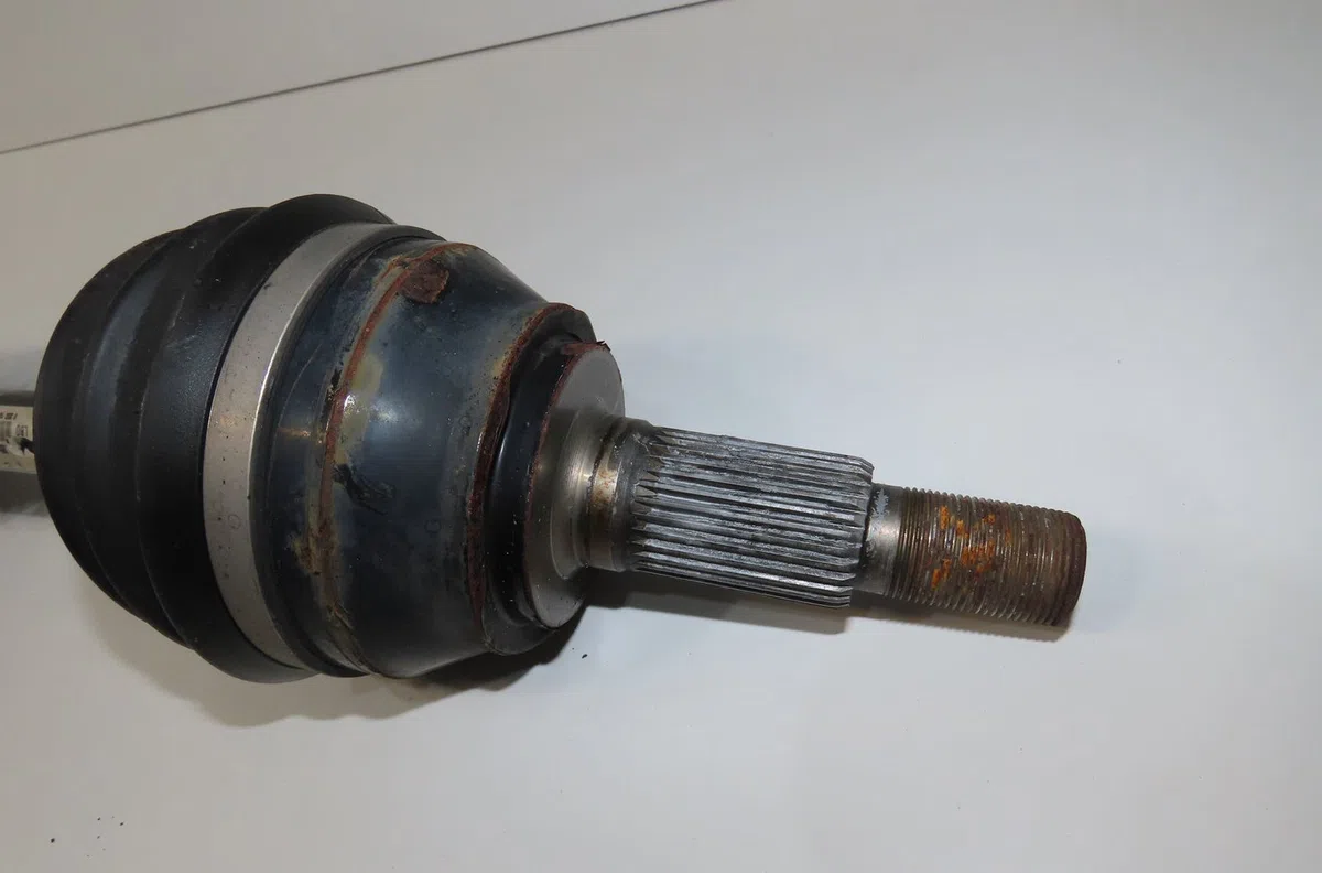 Transmission avant droite Porsche CAYENNE (9PA) Turbo 4.5 (2002-2007) occasion