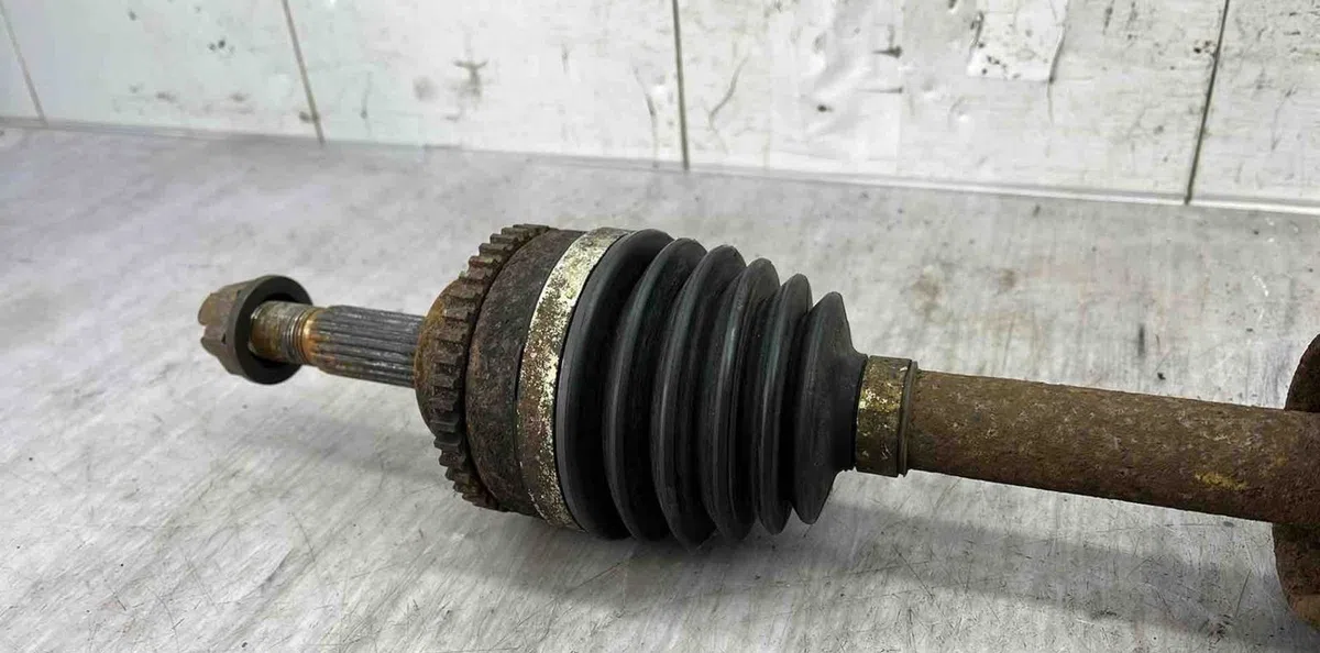 Transmission avant droite RENAULT CLIO 2 CAMPUS PHASE 2 occasion