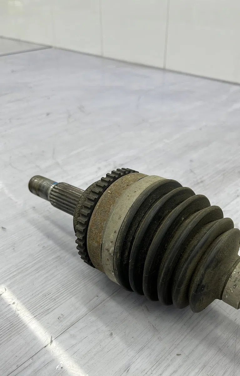 Transmission avant droite RENAULT CLIO 2 PHASE 2 occasion
