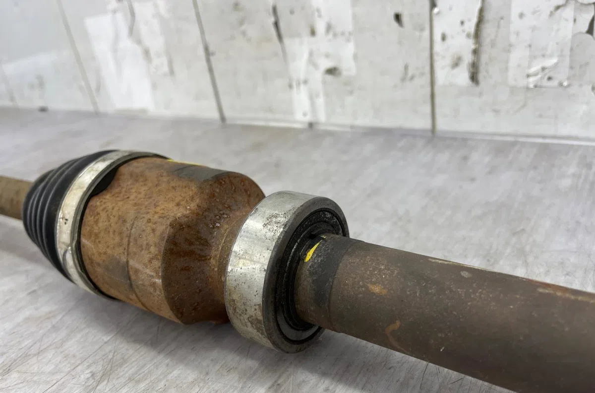 Transmission avant droite RENAULT CLIO 4 PHASE 2 occasion