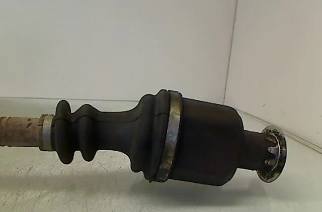 Transmission avant droite Renault CLIO II (BB_, CB_) 1.5 dci (b-cb08) (2001-2005) 5 portes occasion