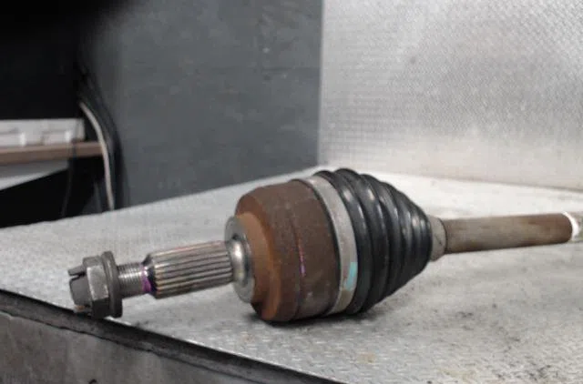 Transmission avant droite RENAULT GRAND SCENIC 3  GRAND SCENIC 3 PHASE 1 occasion