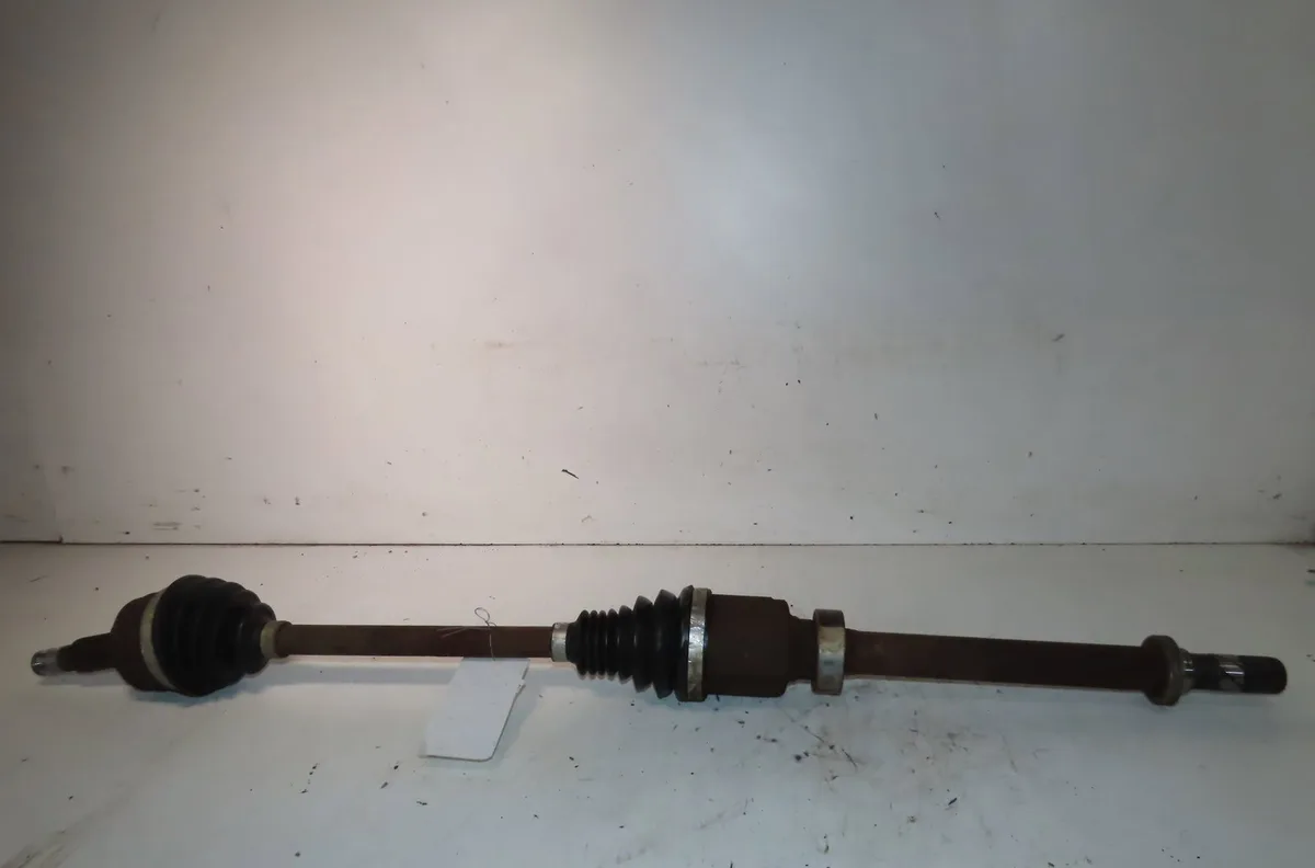 Transmission avant droite Renault KANGOO Express (FW0-1_) 1.5 dci 75 (fw07, fw10, fw04) (2010) 4 portes occasion