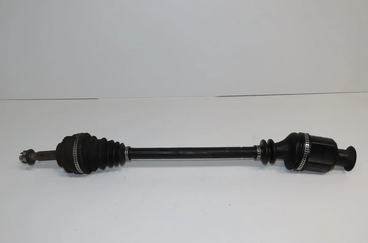 Transmission avant droite Renault KANGOO (KC0-1_) 1.2 (kc0a, kc0k, kc0f, kc01) (1997) occasion