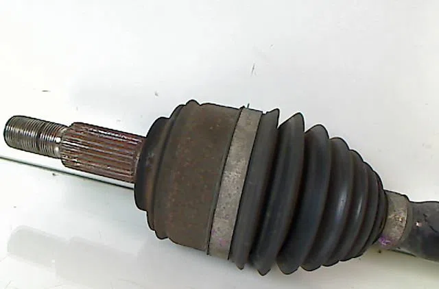 Transmission avant droite RENAULT LAGUNA 2010 occasion